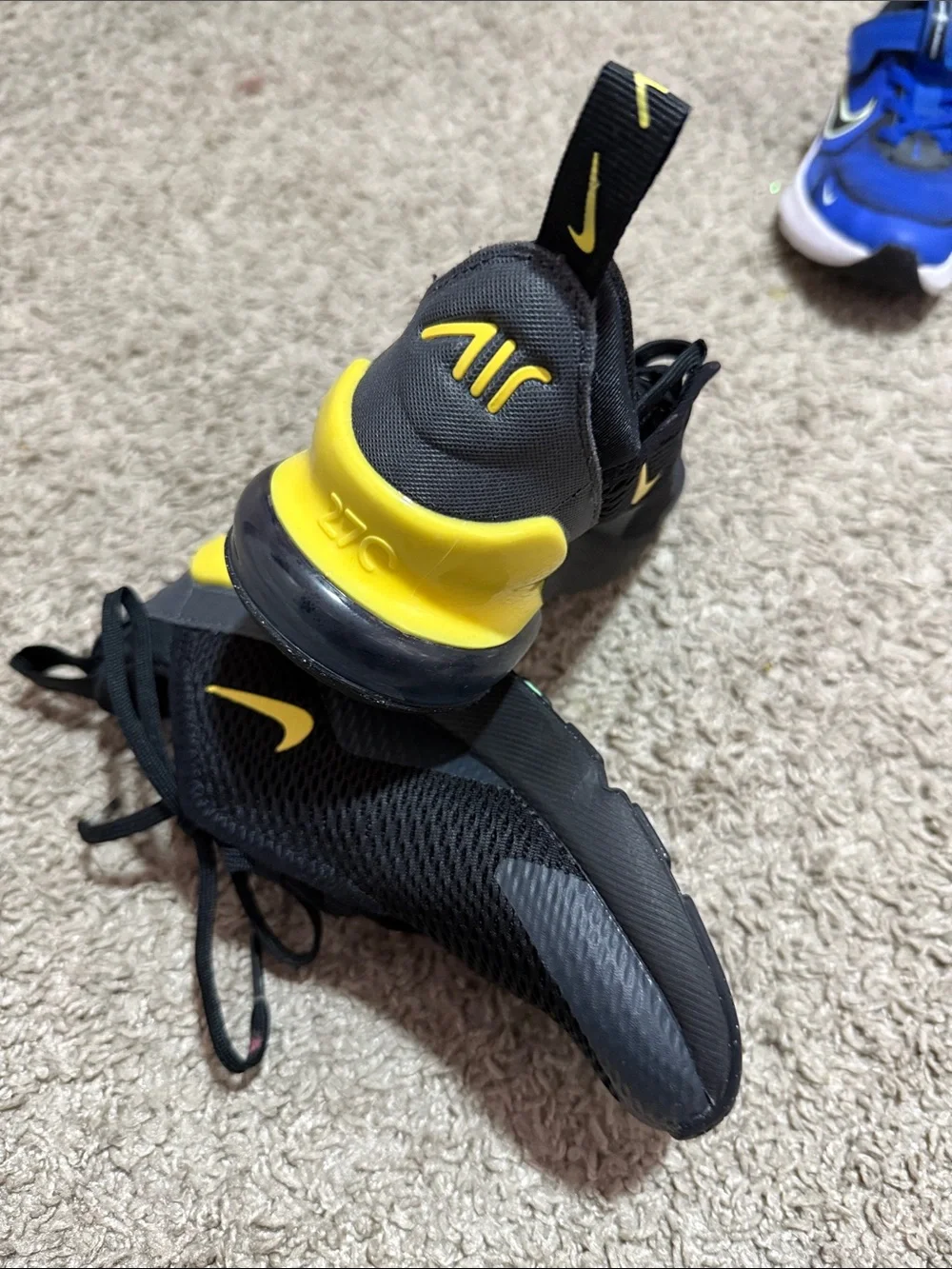 Nike Kids Black and Yellow Mesh Athletic Sneakers